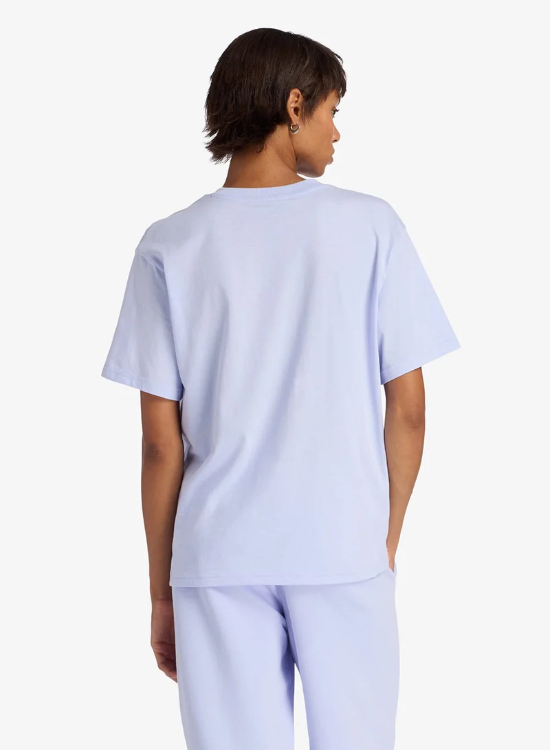 New Balance Relaxed Graphic T-Shirt